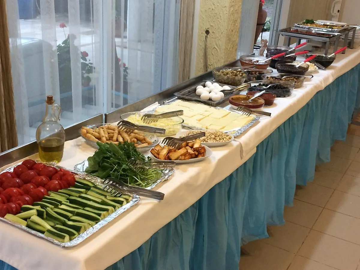 Marigold Otel Cesme Hostel